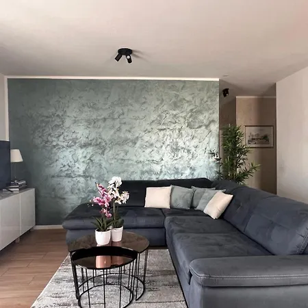 Blue Manor Πούλα