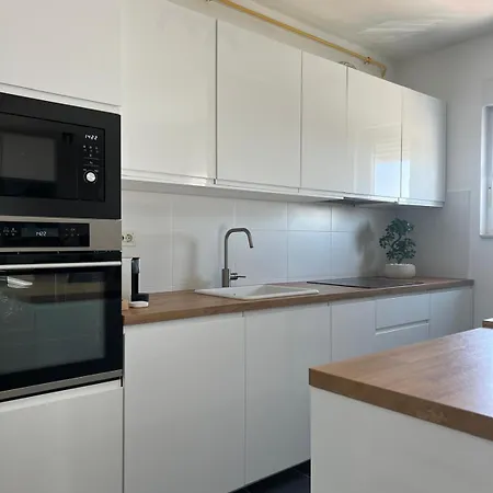 Apartment Blue Manor Pula